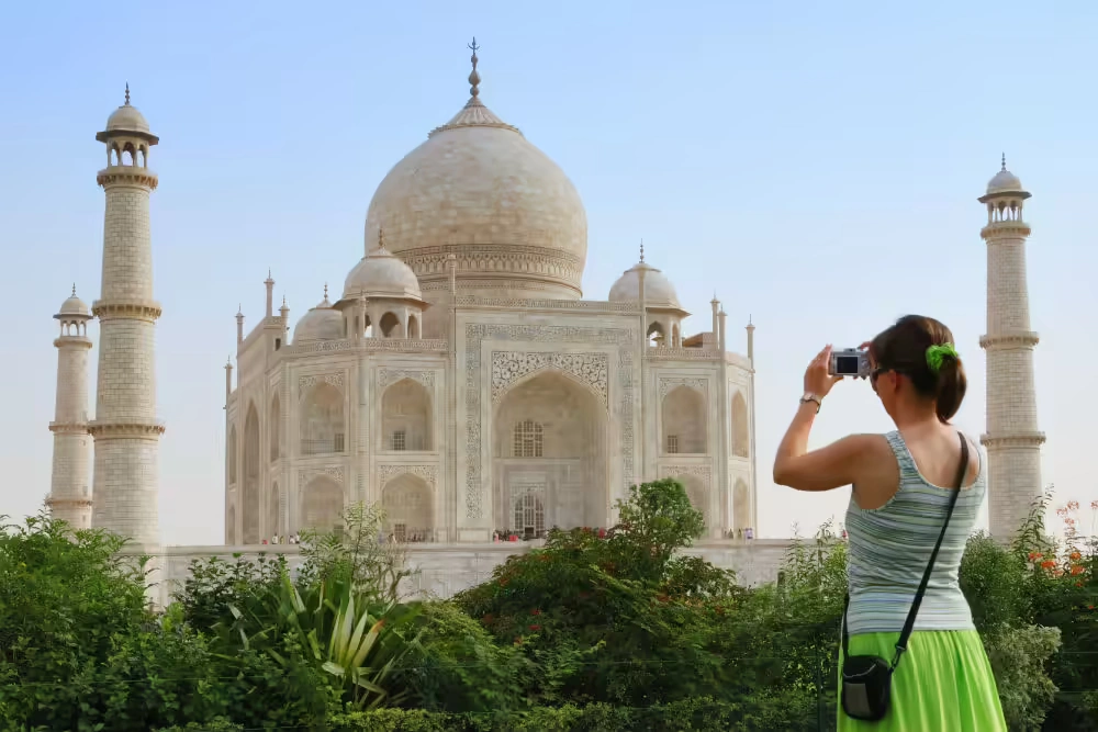 UK Travelers to India